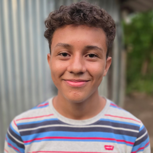 Sponsor Fernando (8th Grade)