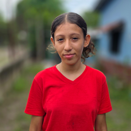 Sponsor Perla (15 years old)